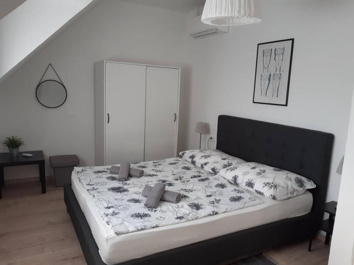 Apartman Soos -- Only For Relaxation, Not For Party! 希欧福克 外观 照片